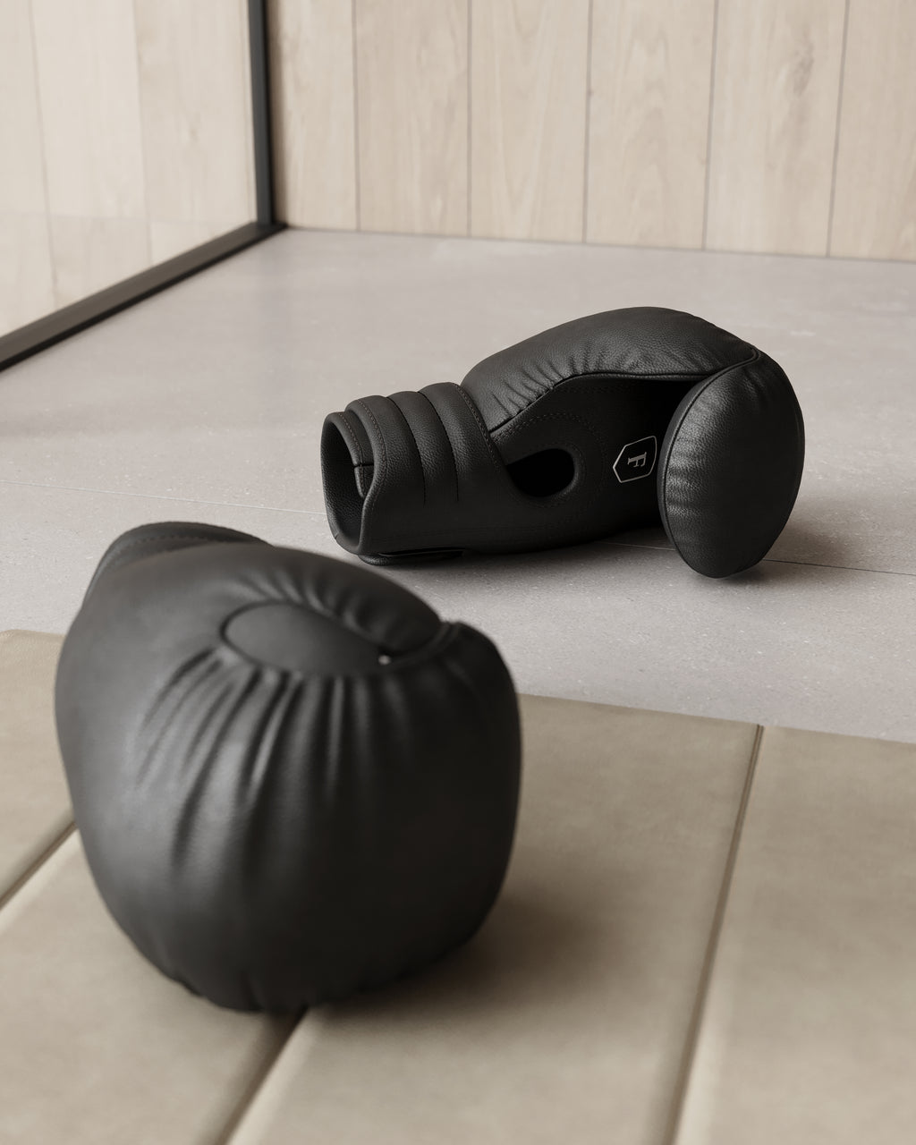 FYSIK SAI™ Boxing Bag — boxing gloves detail